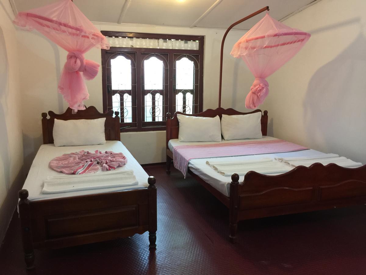 Orion Beach Way Hotel ตรินโคมาลี ภายนอก รูปภาพ