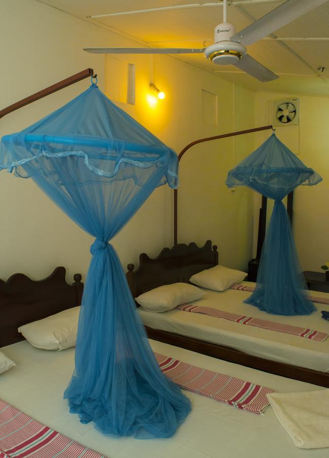 Orion Beach Way Hotel ตรินโคมาลี ภายนอก รูปภาพ