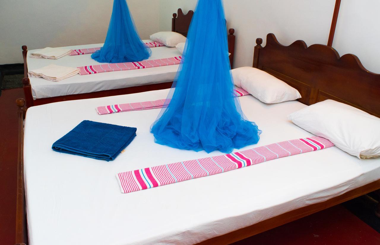 Orion Beach Way Hotel ตรินโคมาลี ภายนอก รูปภาพ
